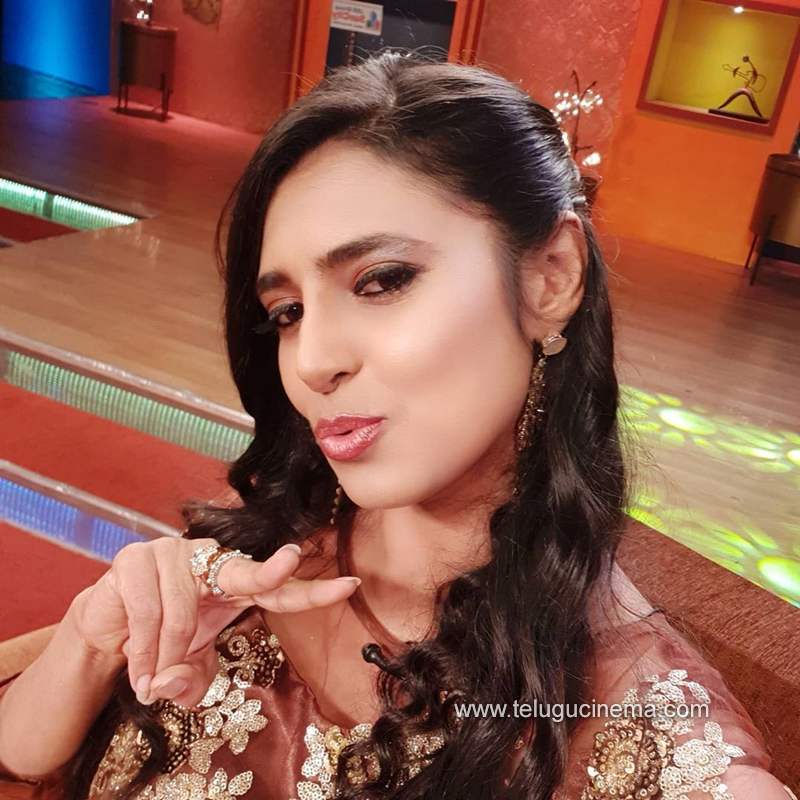 kasturi stills120820 001