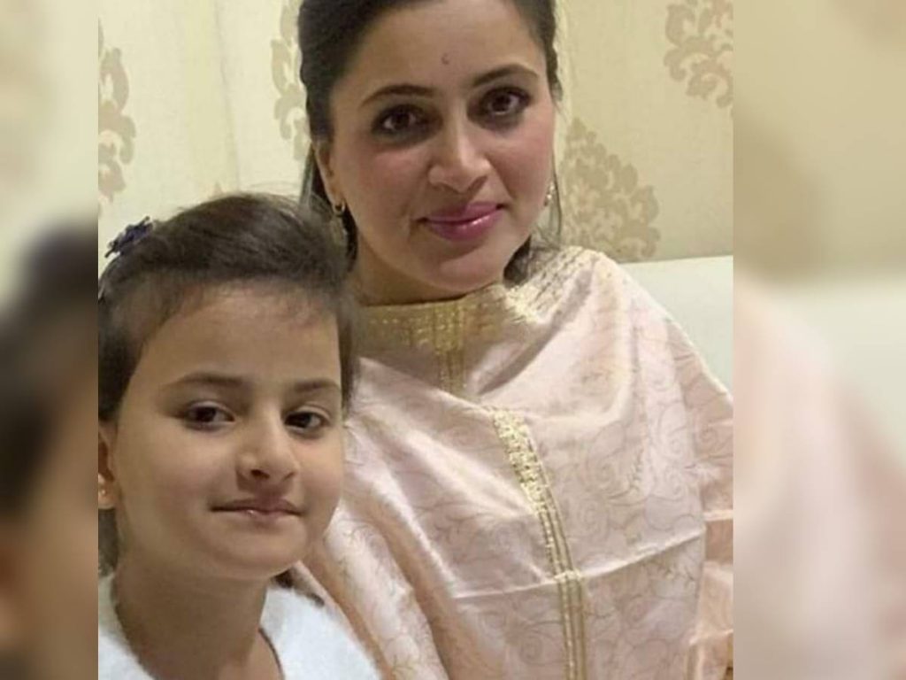 నవనీత్ కు కరోనా ఇలా వచ్చింది 1 naveen kaur