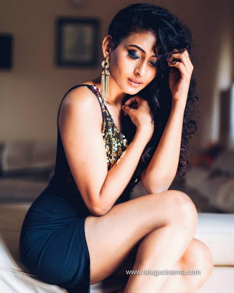 nityanaresh stills170820 006