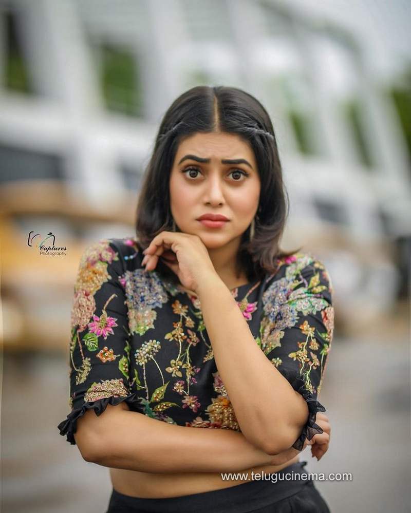 poorna stills280820 001 3