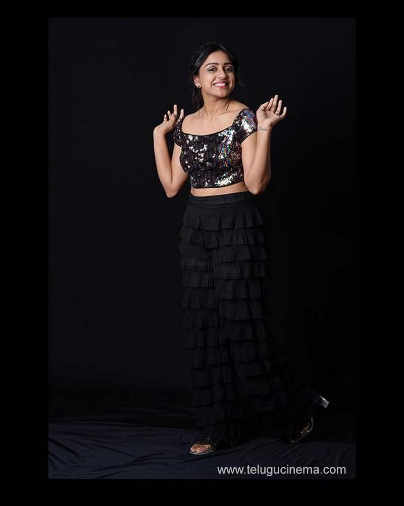 vithikasheruu stills270820 001 1