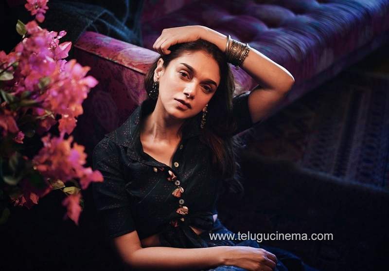 aditirao stills 011020 004