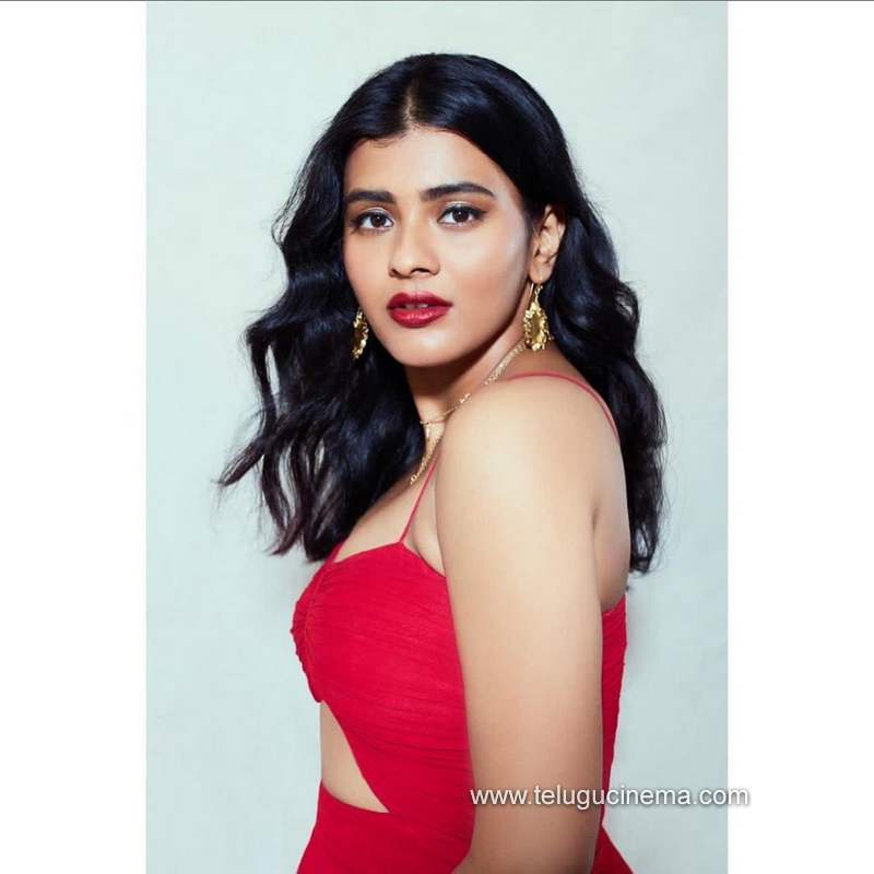 hebbahpatel stills 021120 003