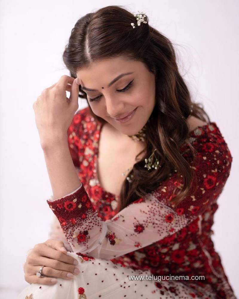 kajal stills 031120 001