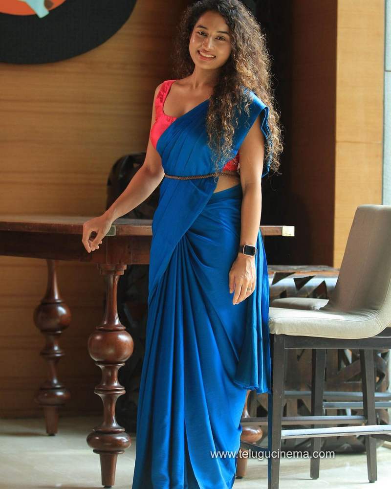 poojaramchandran stills 231120 002