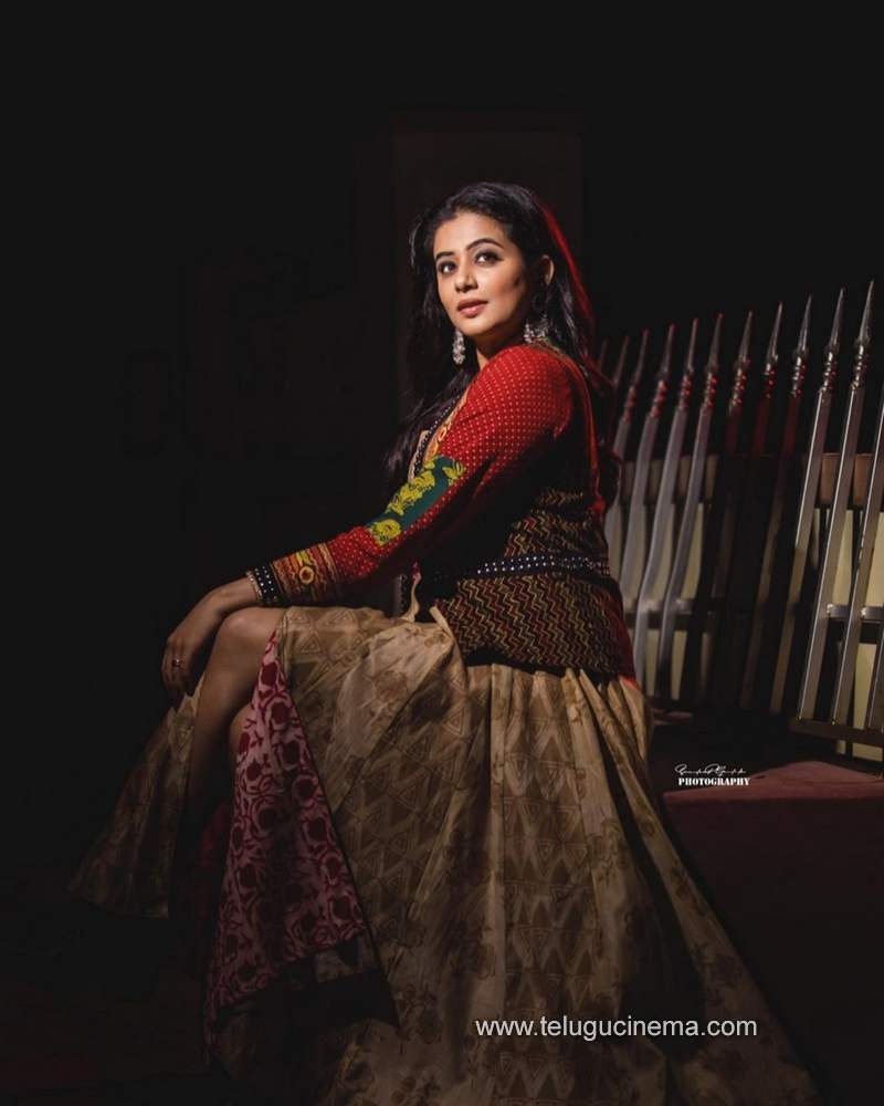 priyamani stills 111120 008