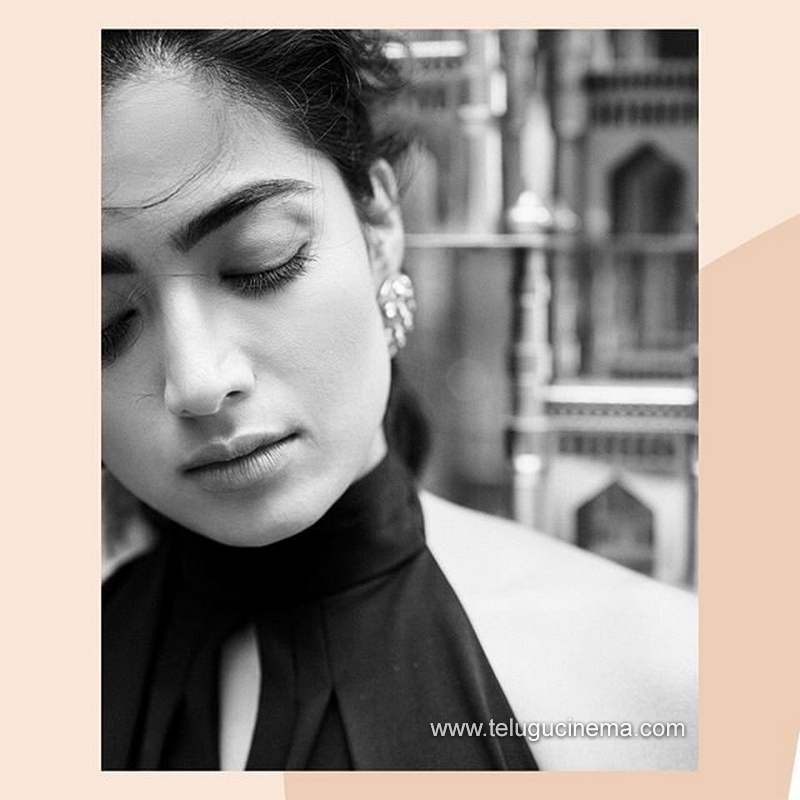 rashmika stills 220920 001 1