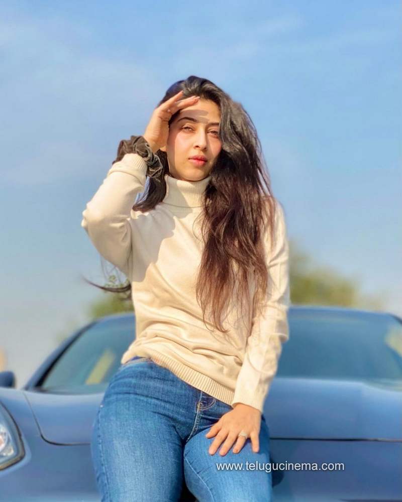 sonarika stills 231120 005