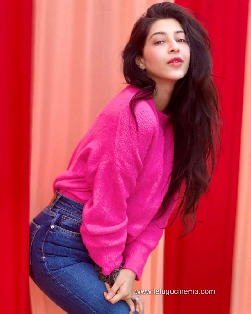 sonarika stills 261120 002