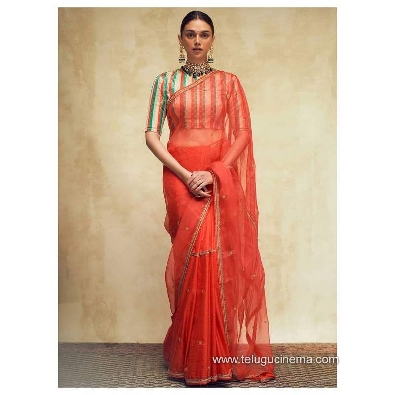 aditirao stills 311220 005