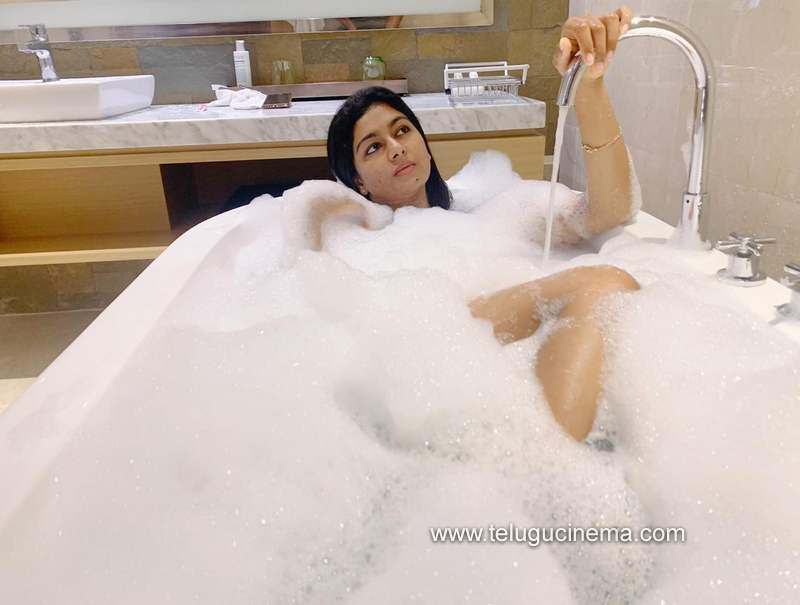 akshita stills 011220 008