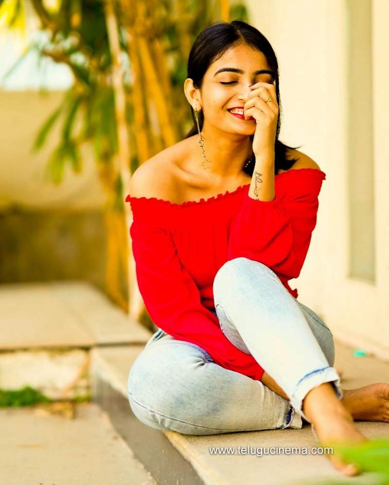 ananyanagalla stills 241220 010