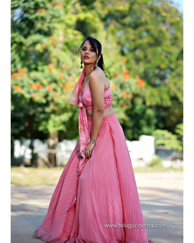 anasuya stills 311220 003