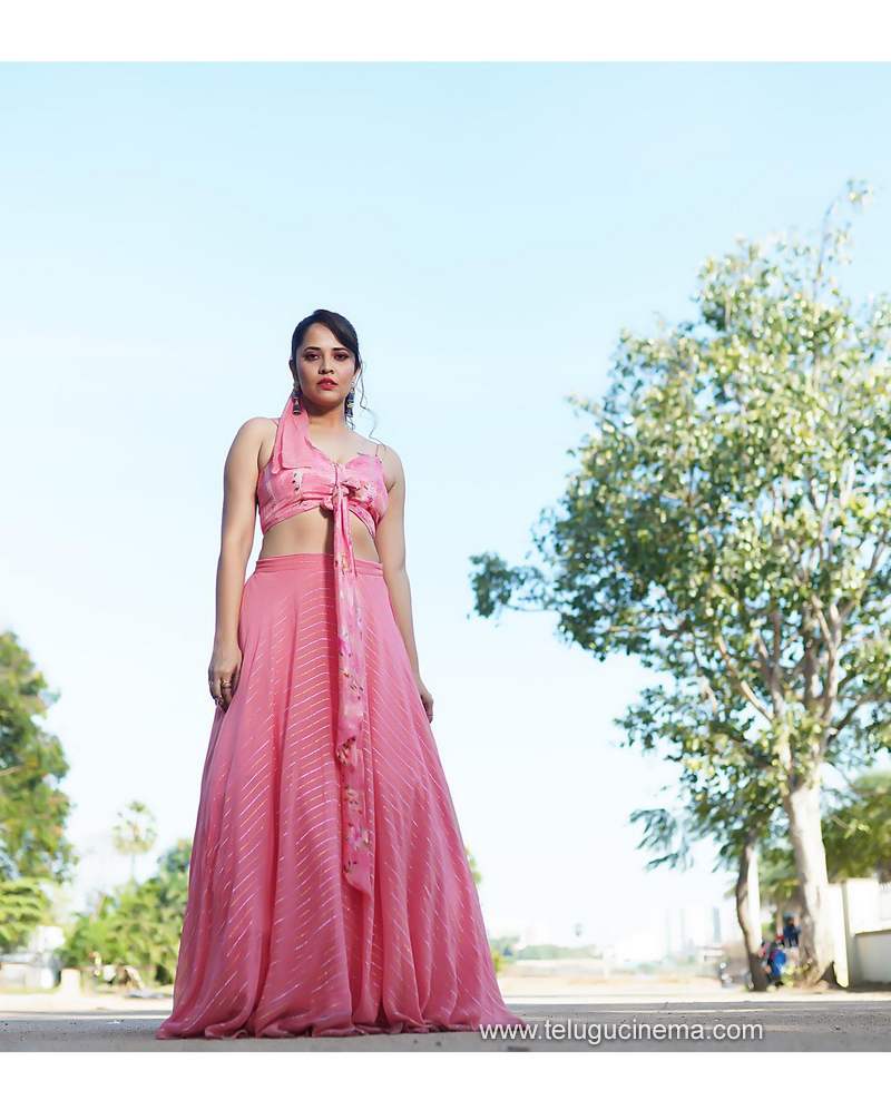 anasuya stills 311220 007