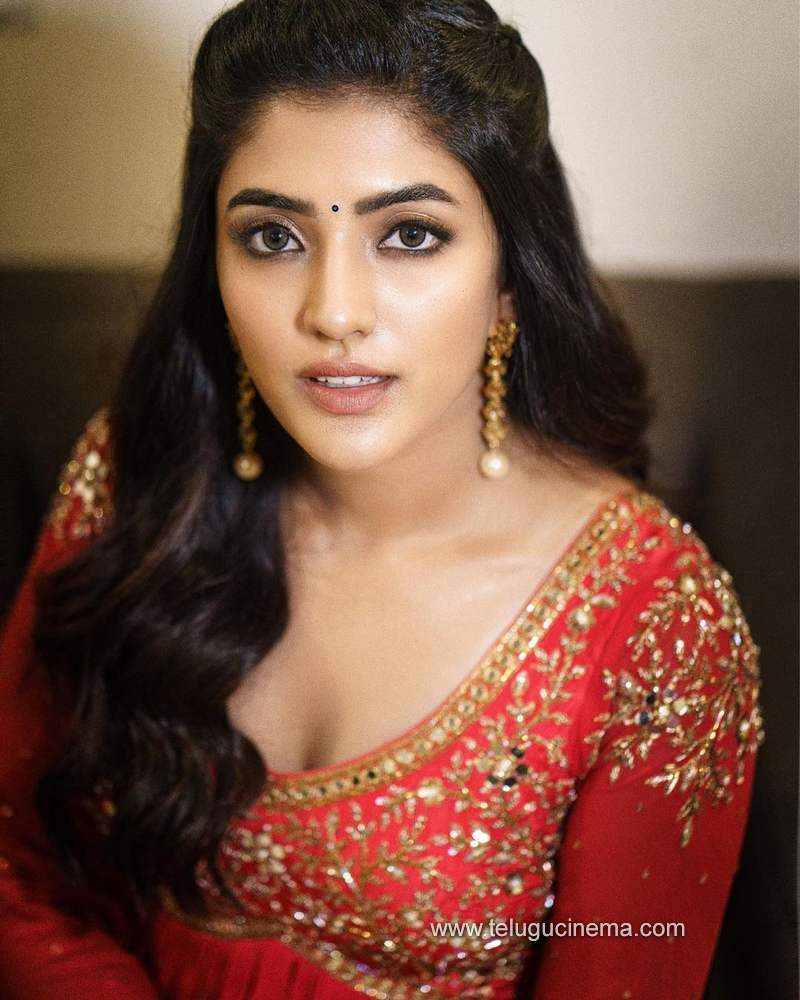 eeshareba stills 101220 004
