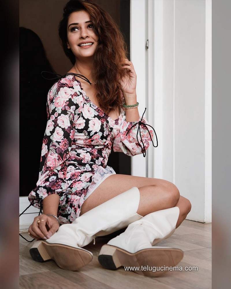payalrajput stills 261220 003