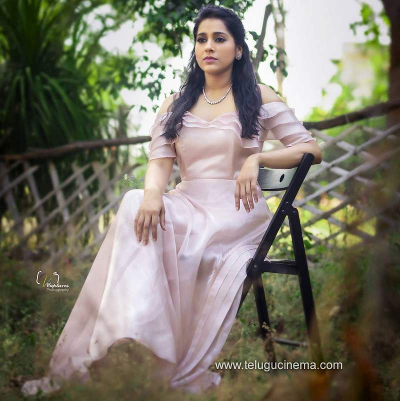 rashmigoutham stills 071220 003