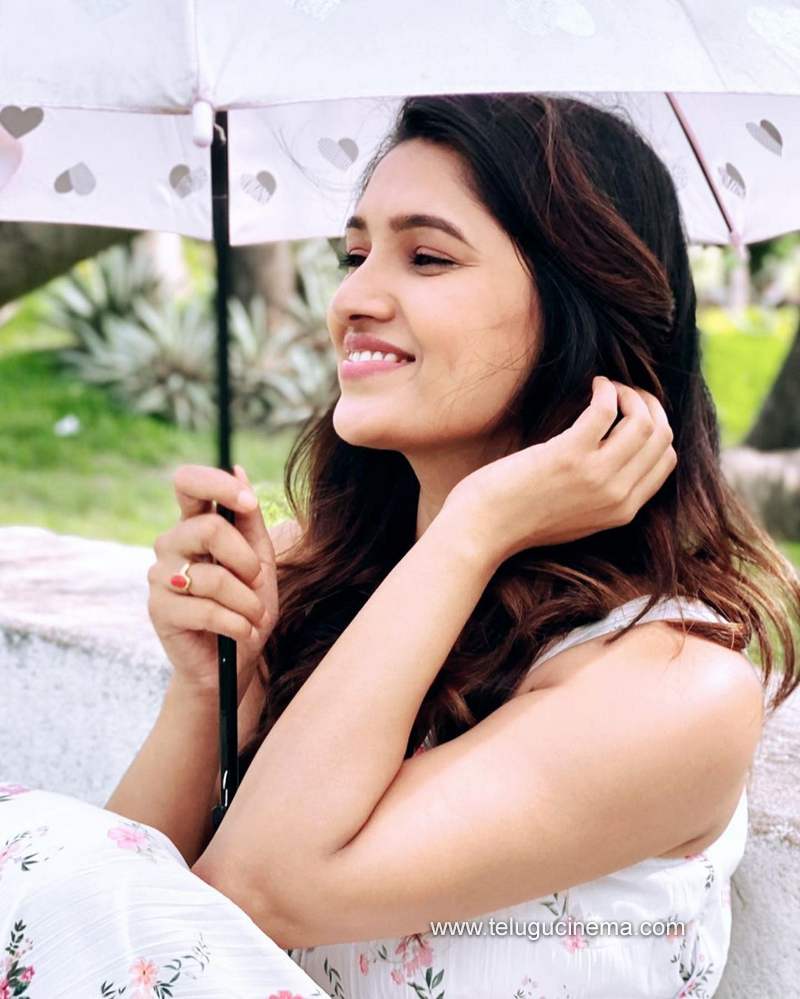 vaanibhojan stills 191220 002