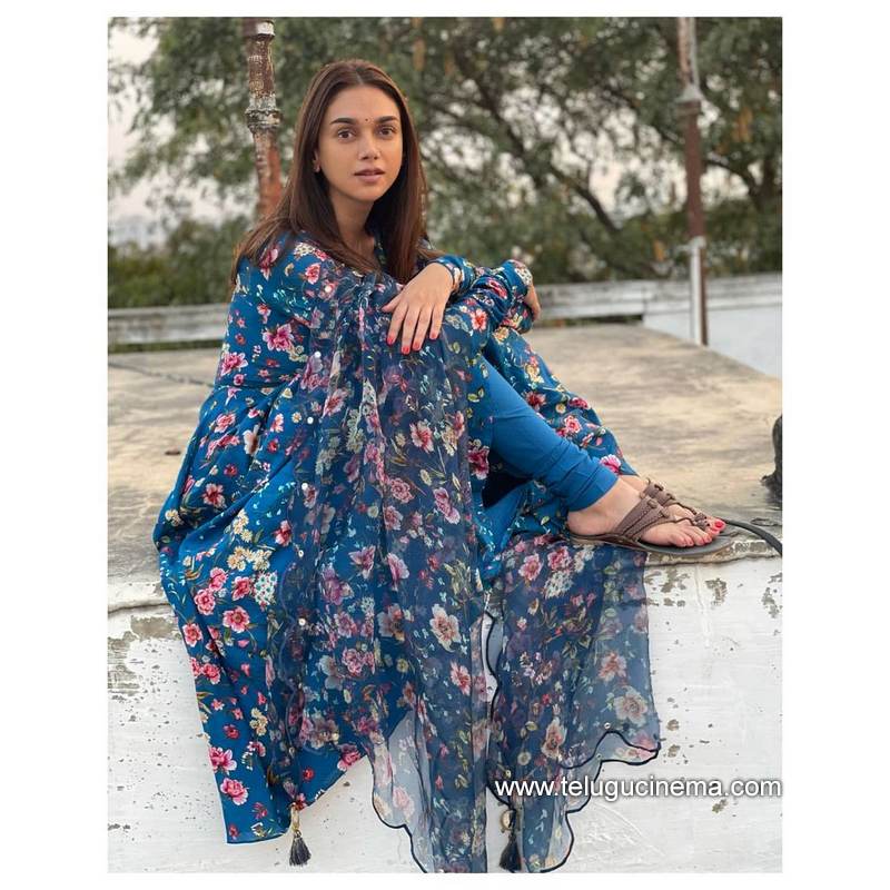 adiiagerwal stills 15012100002