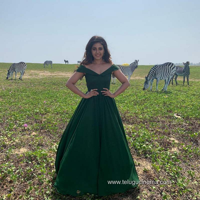 anjali stills 010121 003