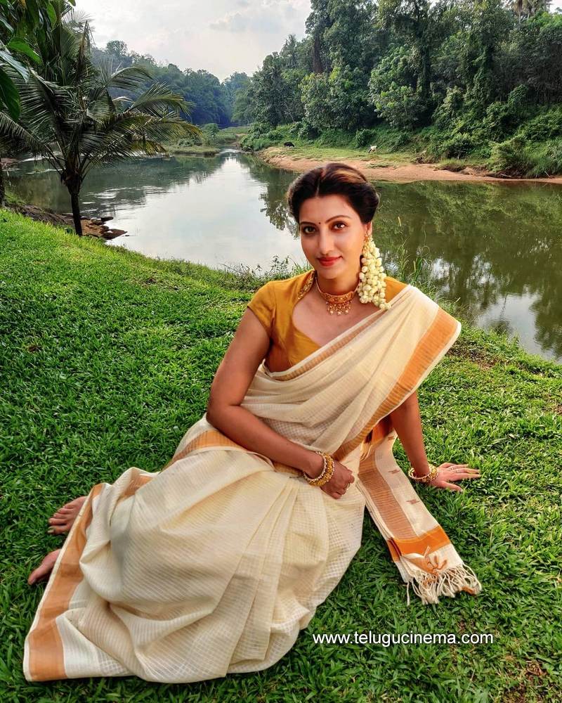 hamsanandini stills 15012100003