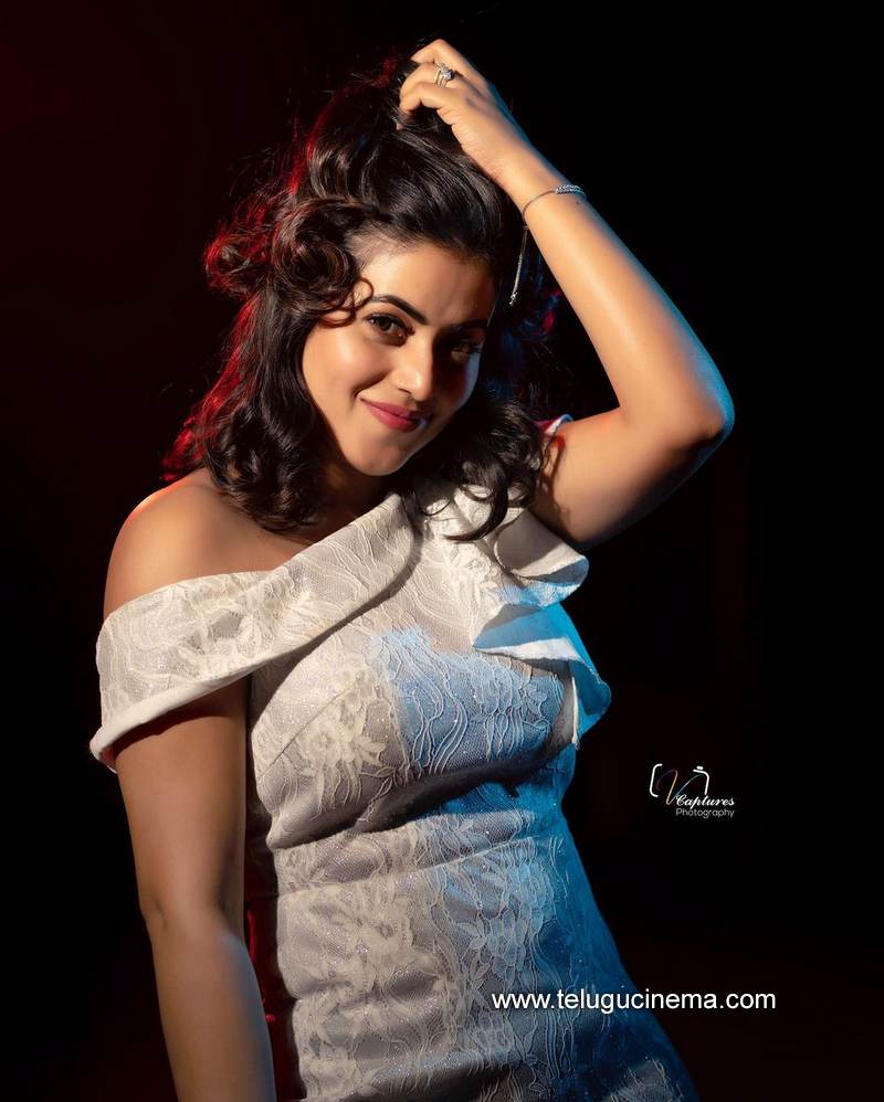 poorna stills 08012100003