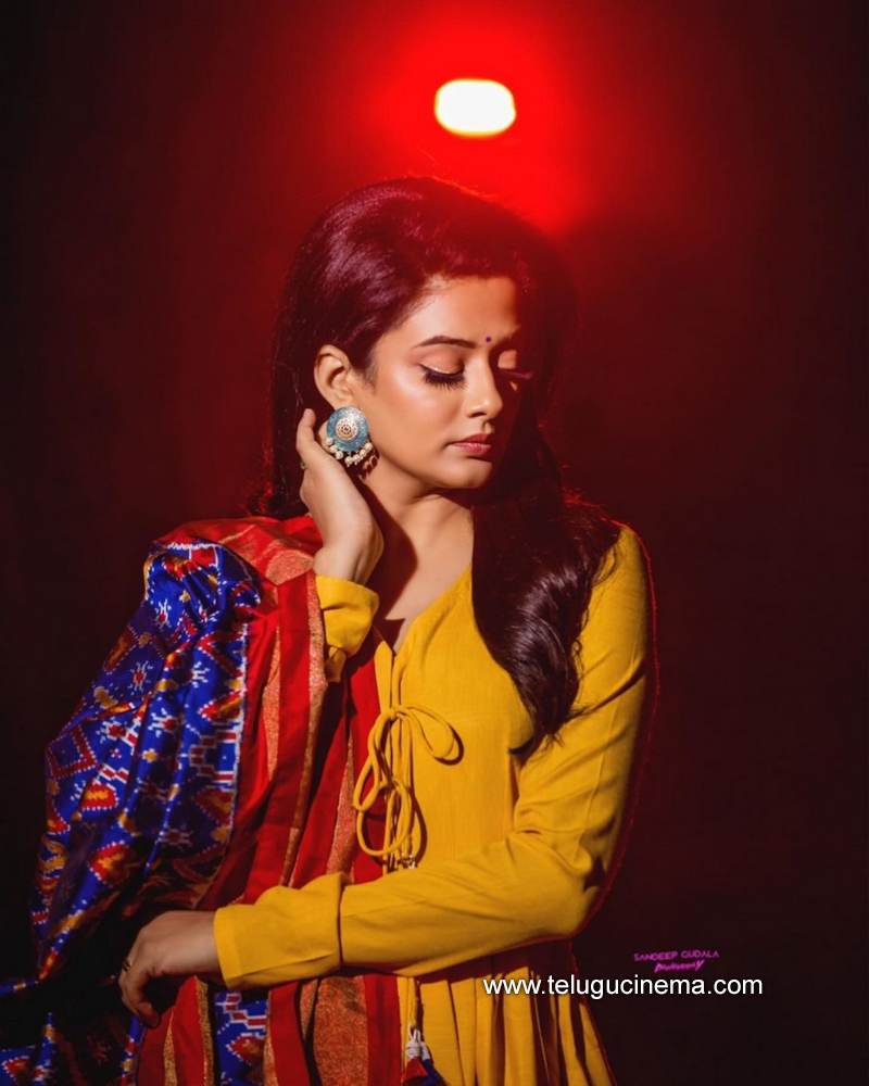 priyamani stills 06012100004