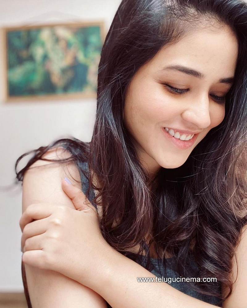 priyankajawalkar stills 29012100002
