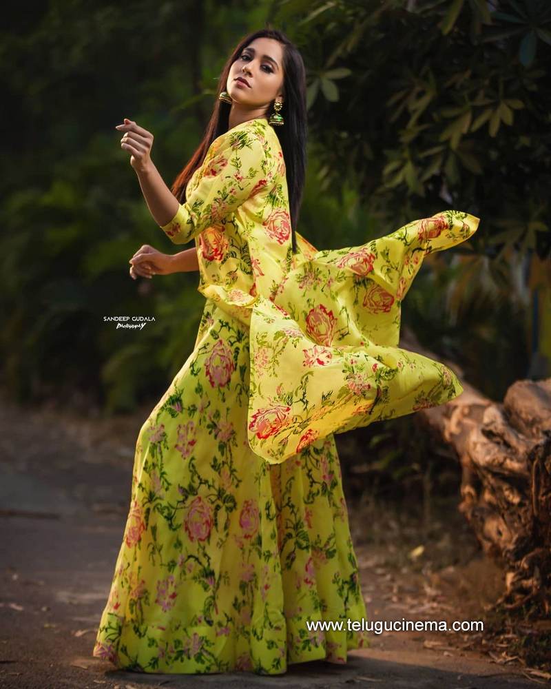 rashmi stills 27012100003