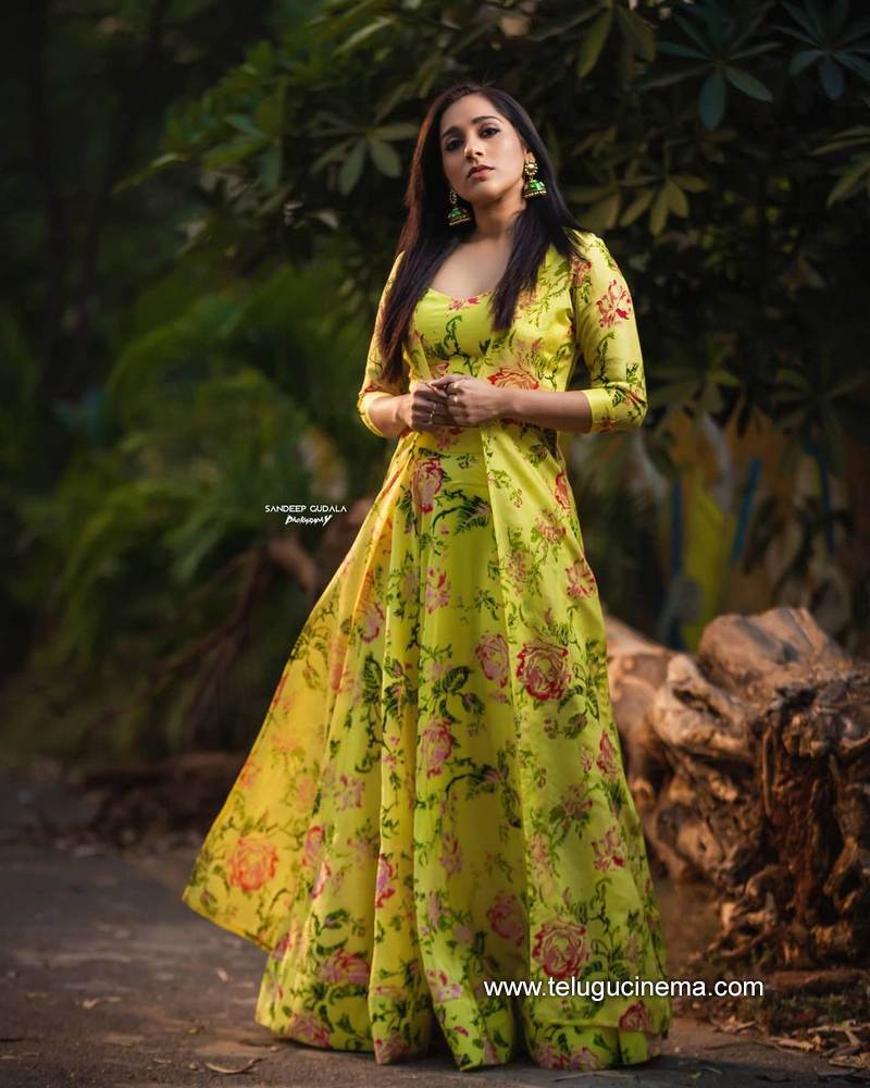 rashmi stills 27012100004