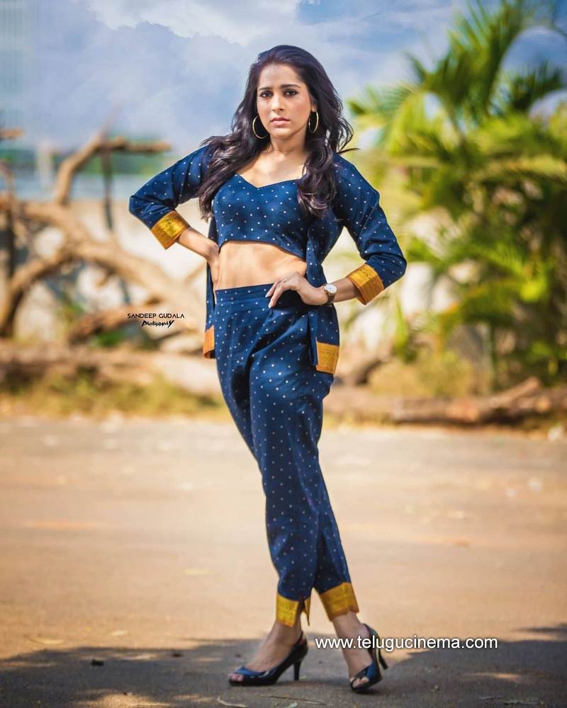 rashmi stills 28012100007