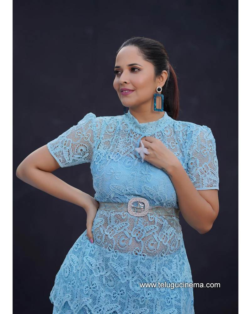 anasuya stills 10022100003