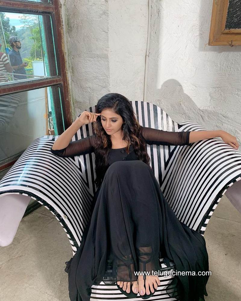 anjali stills 10022100001