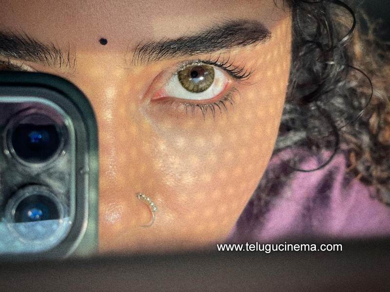 anupamaparameswaran stills 12022100001