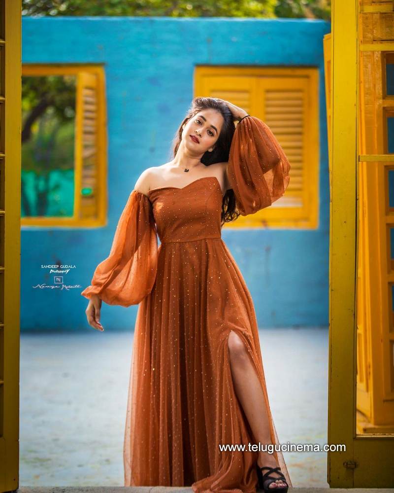 deepthisunaina stills 18022100007