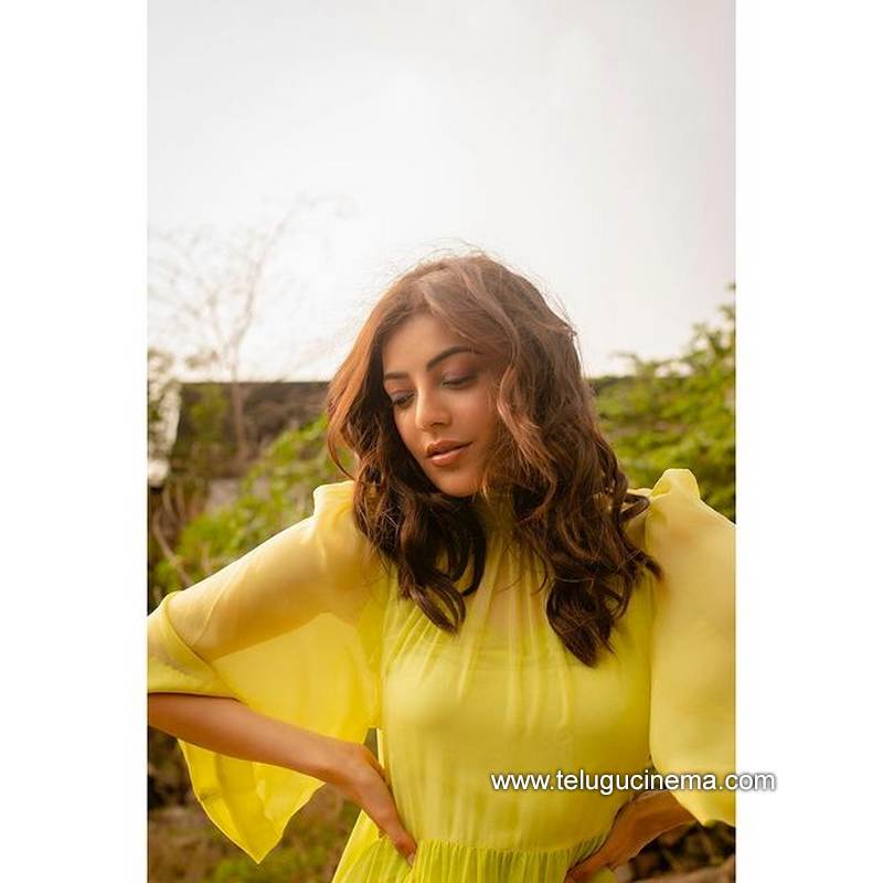 kajal stills 08022100002