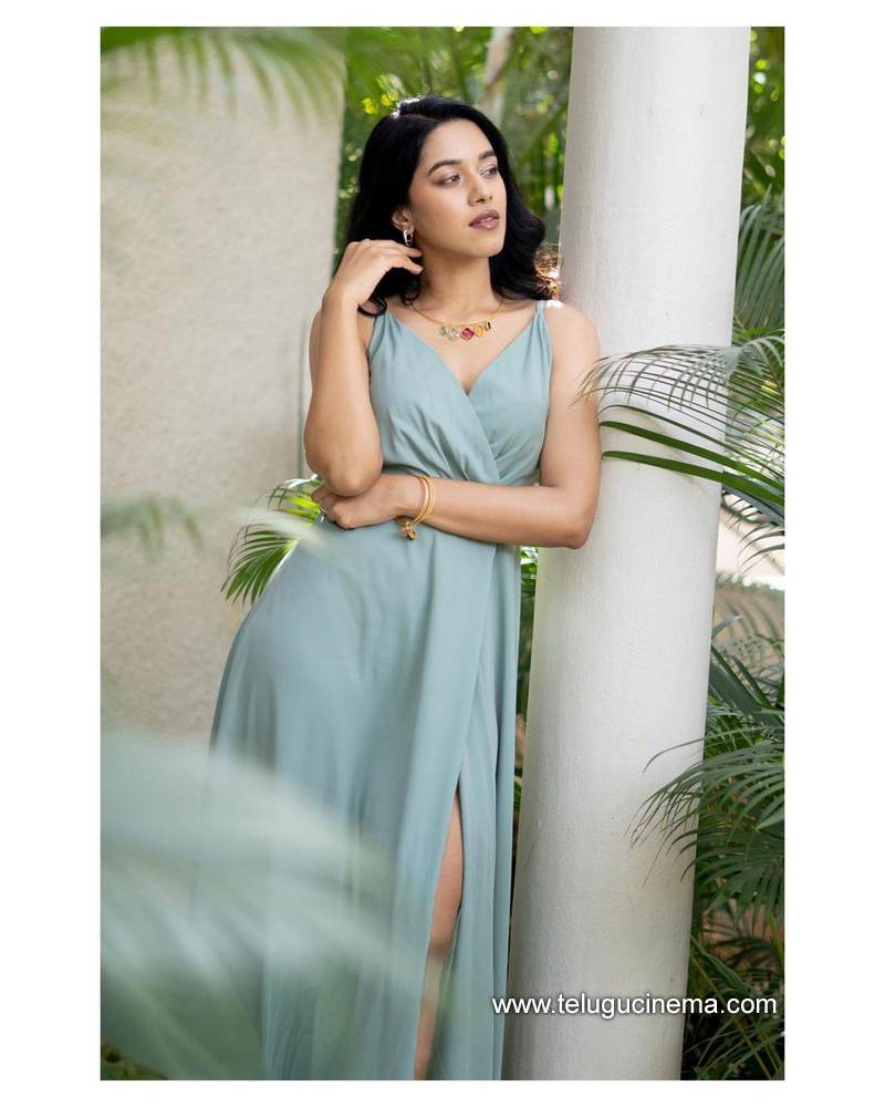 mirnaliniravi stills 08022100005