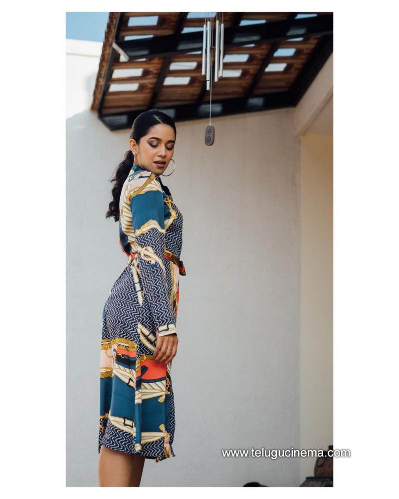 mrinaliniravi stills 15022100003