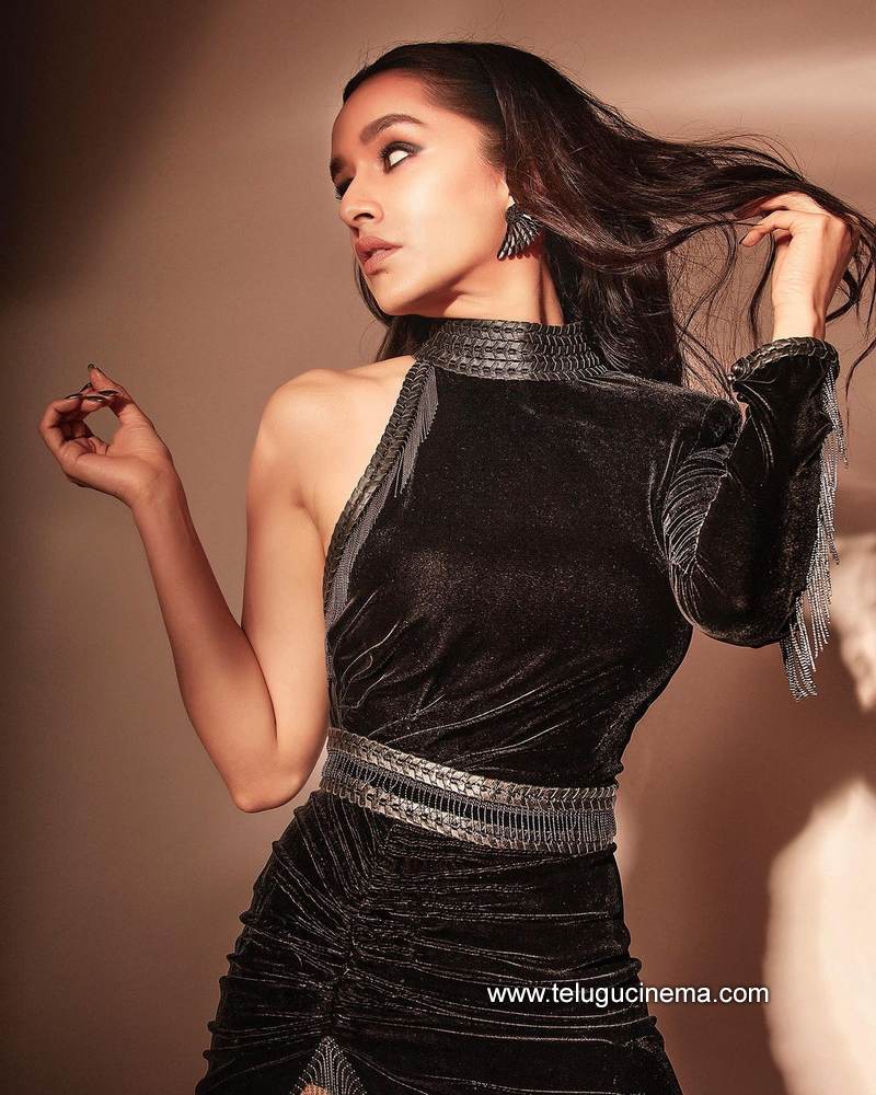 shradhhakapoor stills 08022100002