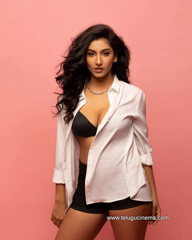 vishnupriya stills 16022100003
