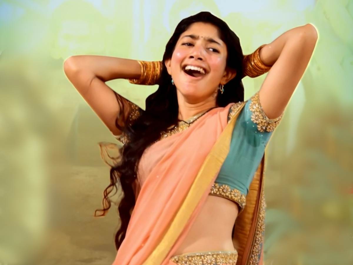 Shot on energetic Sai Pallavi, 'Saranga Dariya' is garnering mill...