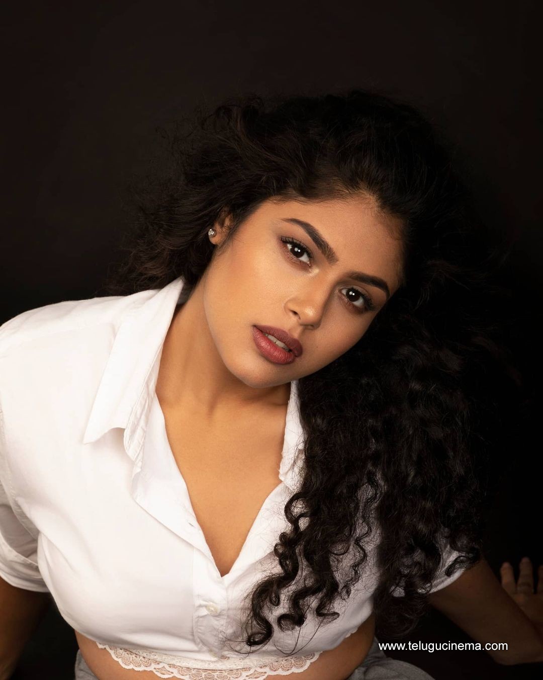 Faria Abdullah’s new photoshoot | Telugu Cinema