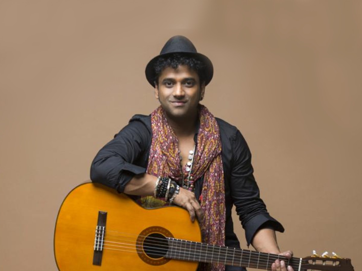 Devi Sri Prasad signing only mediumrange films! Telugu Cinema