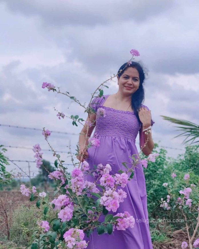 Singer Sunitha’s new pics | Telugu Cinema