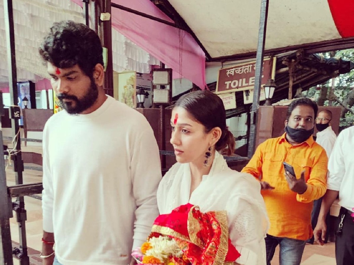 nayanthara chappal