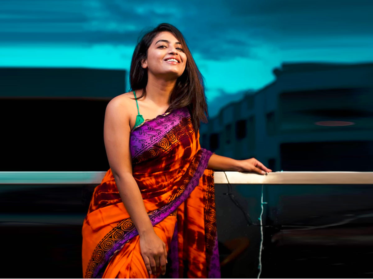 Harika Narayan Top 100 Instagram Photos and Posts | Gethu Cinema