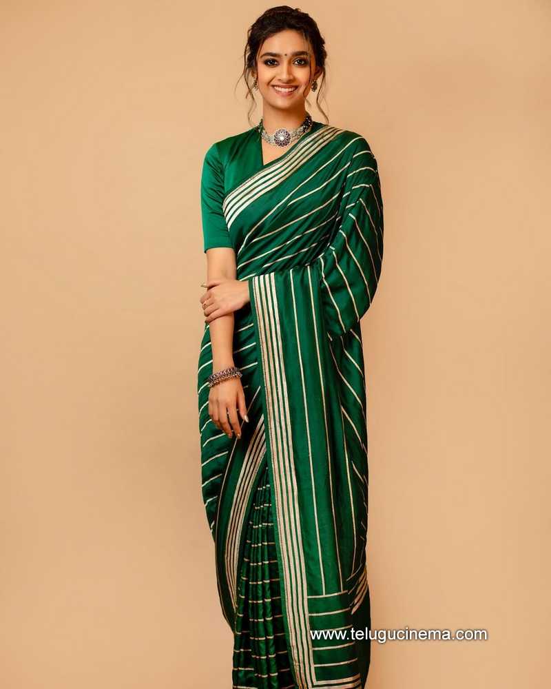 keerthy suresh kalamkari saree full sleeves blouse  Long blouse designs,  Cotton saree blouse designs, Unique blouse designs