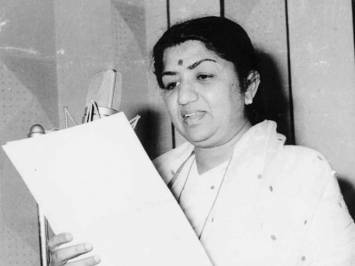 lata mangeshkar biography in telugu