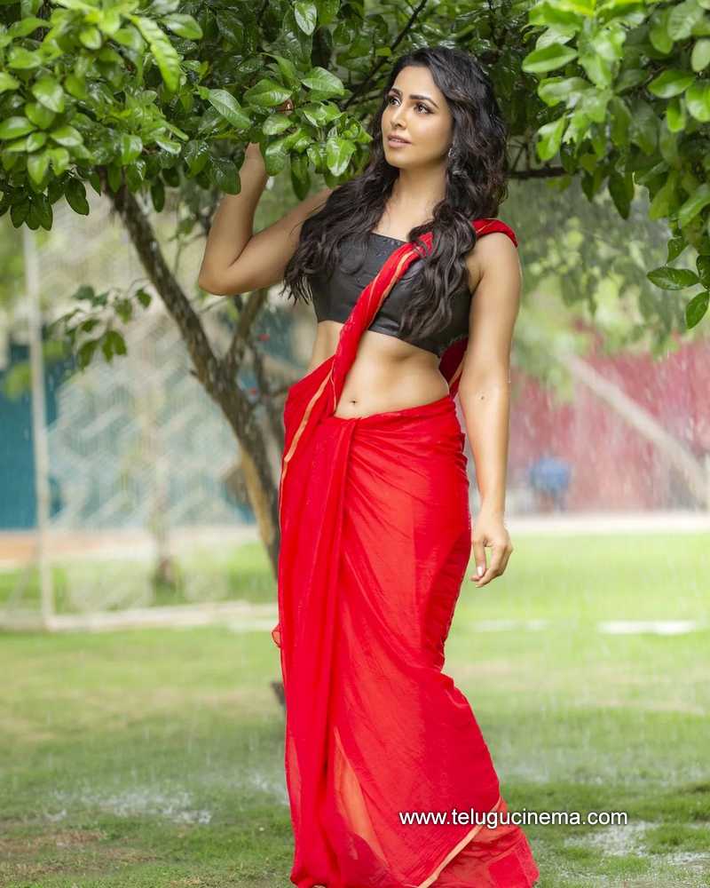 Nandini Rai rocks the saree look | Page 2 | Telugu Cinema