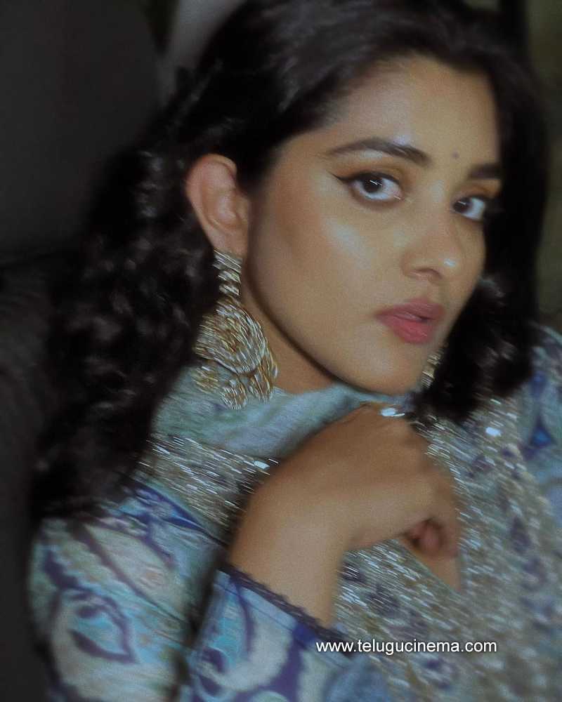 Nivetha Thomas’s new stills | Telugu Cinema